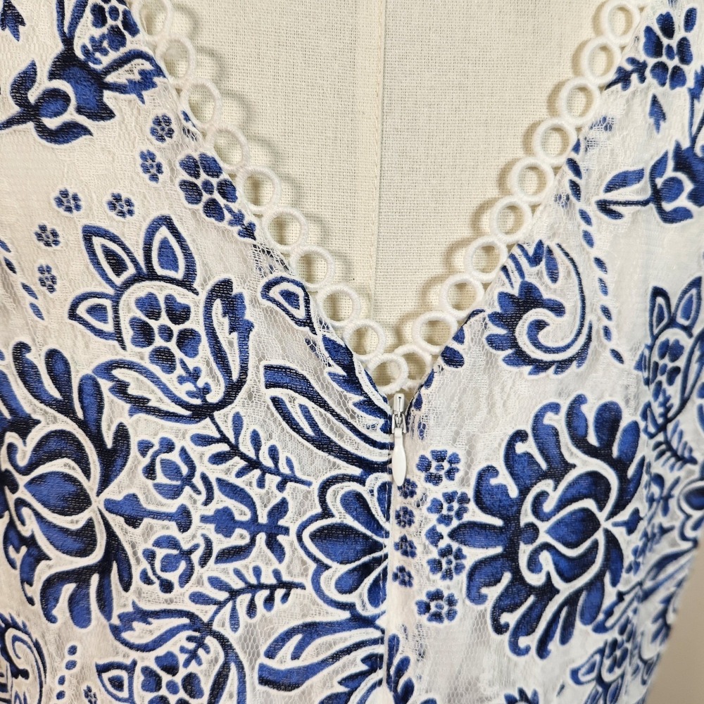 Taylor Blue White Floral Lace V-Neck Midi Dress Sleeveless Size 14 1430M Cottage - Picture 4 of 11